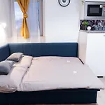 Cozy Minimalist Retreat In The Heart Of Prague