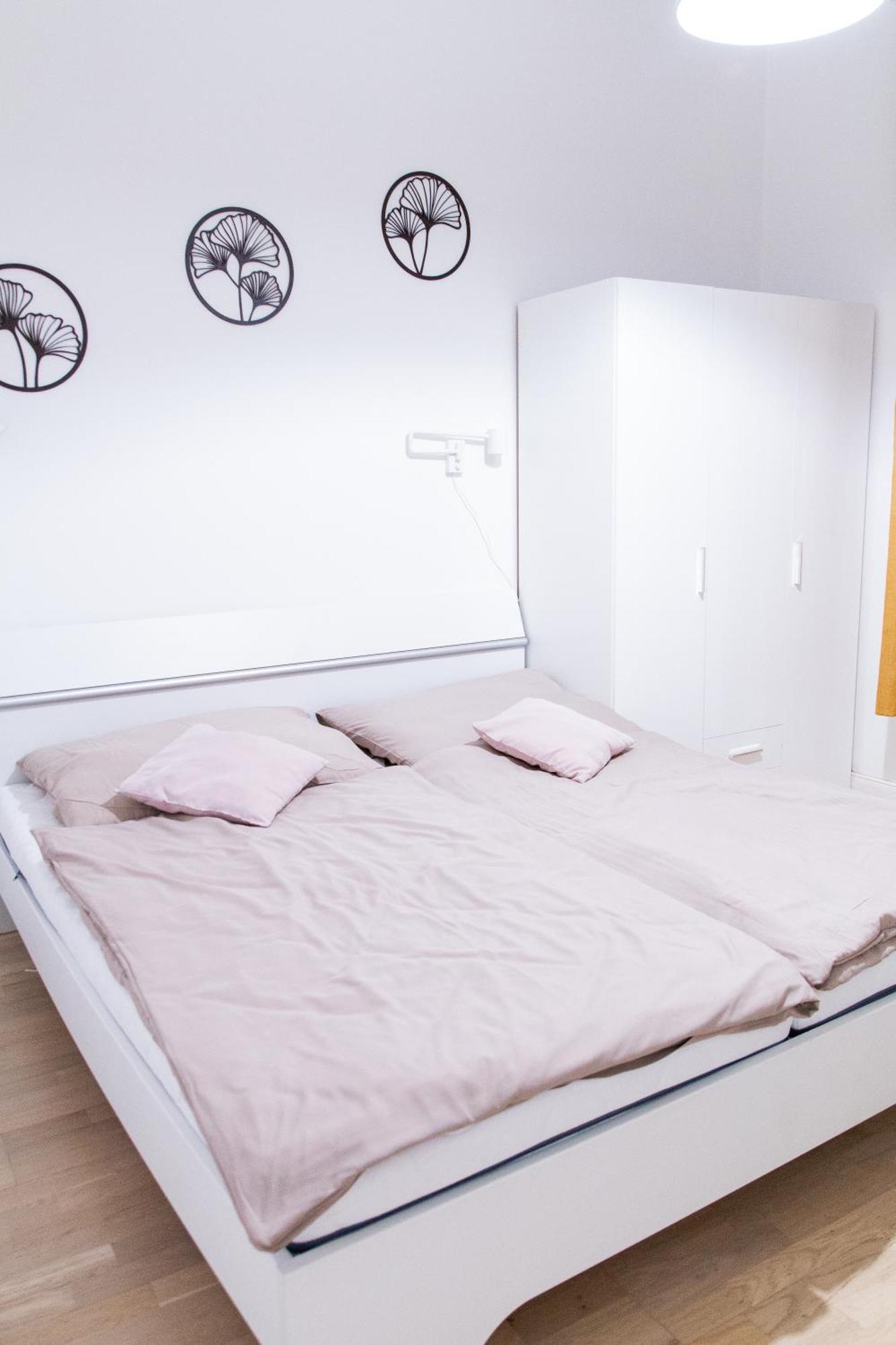 Apartamento Cozy Minimalist Retreat In The Heart Of